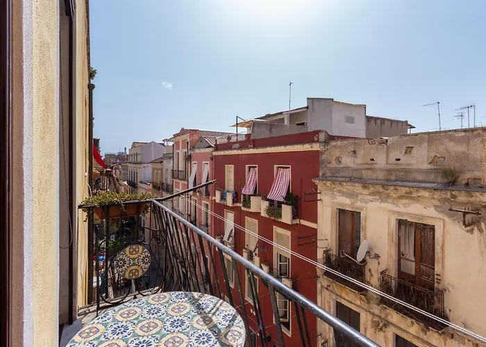 Apartment Aphrodite's Hideaway Cagliari